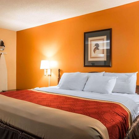 Econo Lodge Юфола Екстер'єр фото