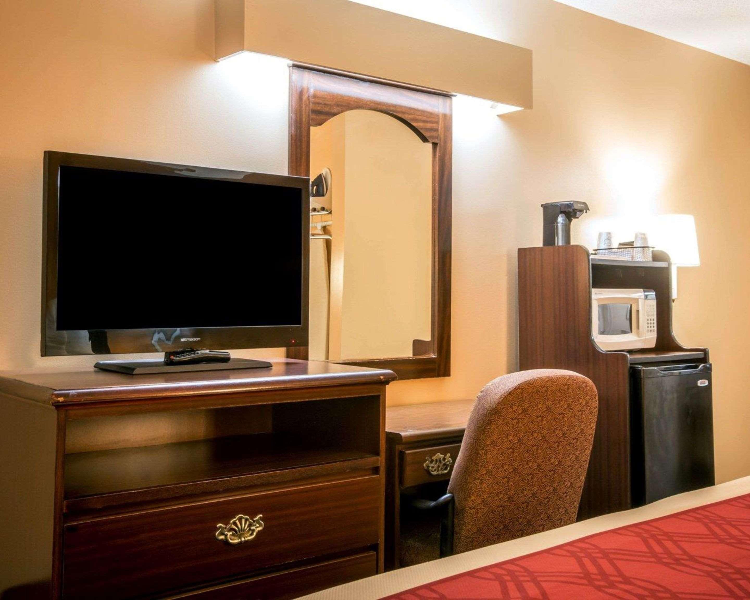 Econo Lodge Юфола Екстер'єр фото