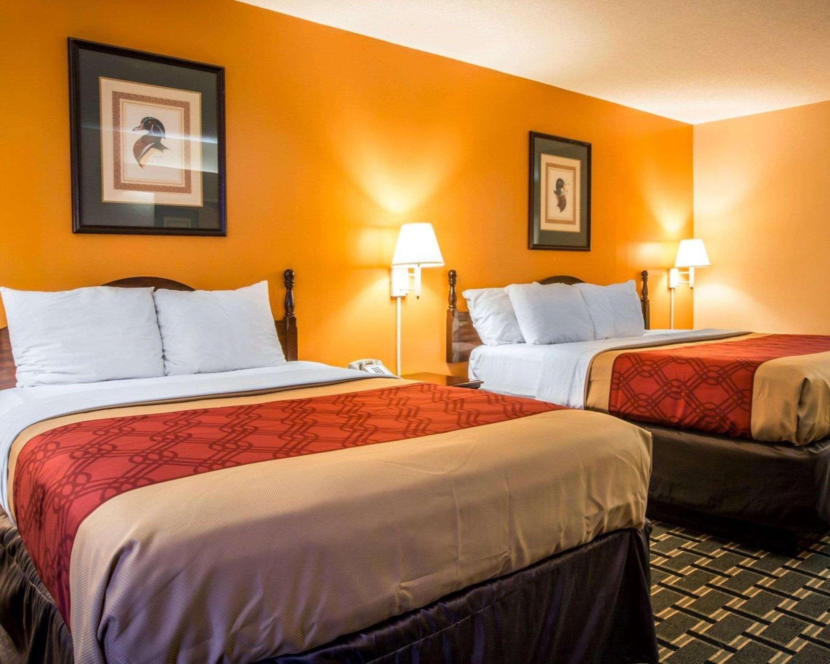 Econo Lodge Юфола Екстер'єр фото