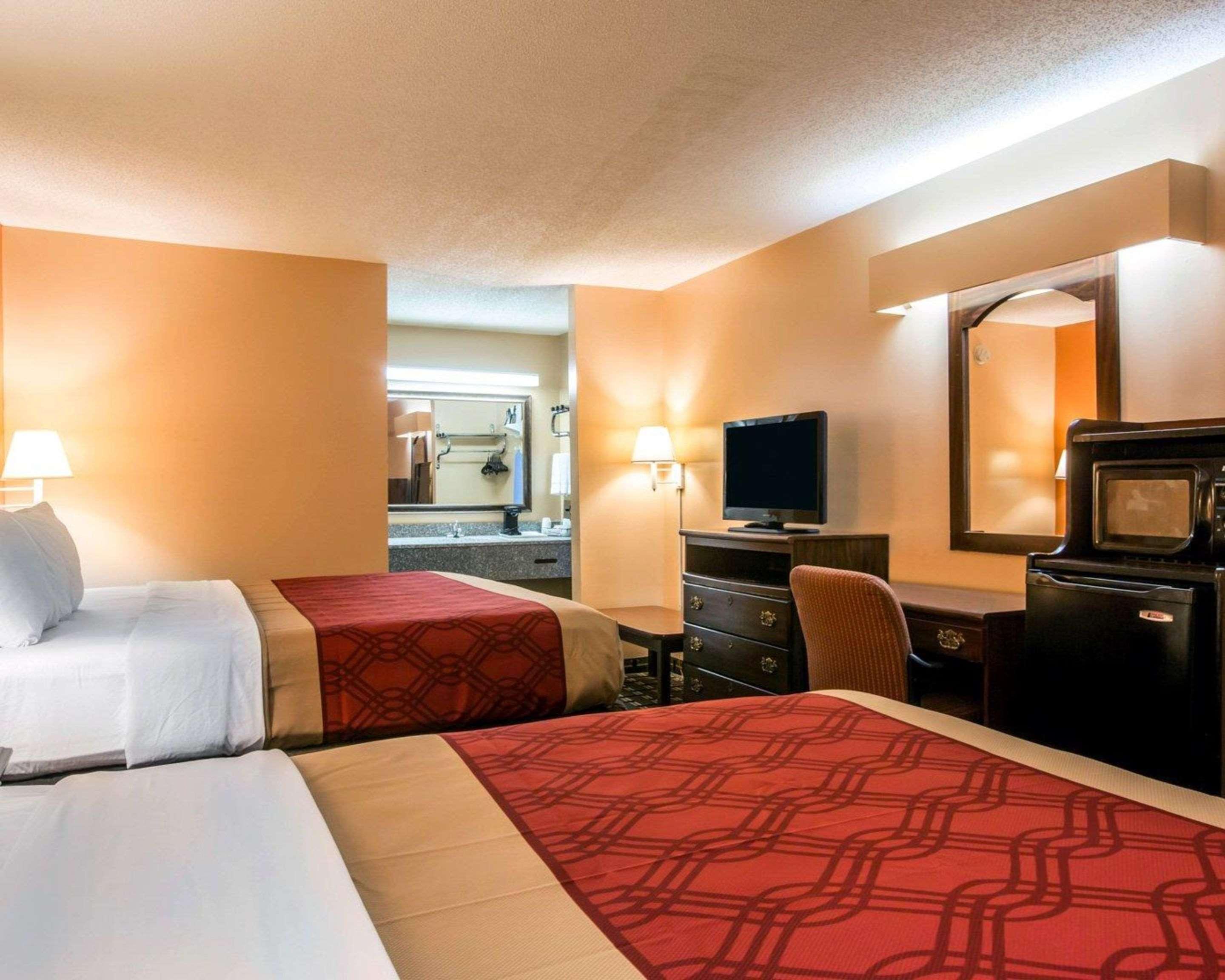 Econo Lodge Юфола Екстер'єр фото