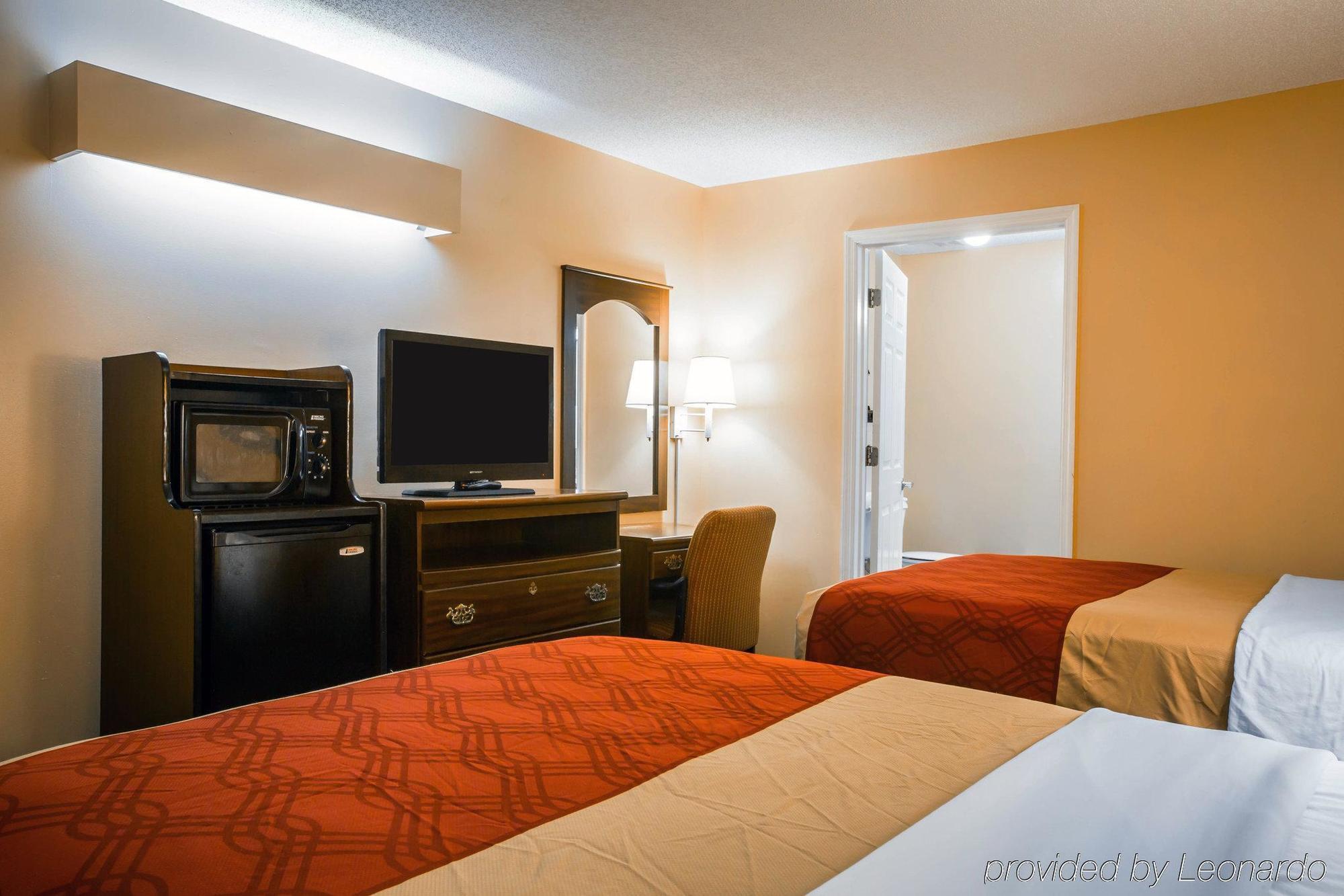 Econo Lodge Юфола Екстер'єр фото