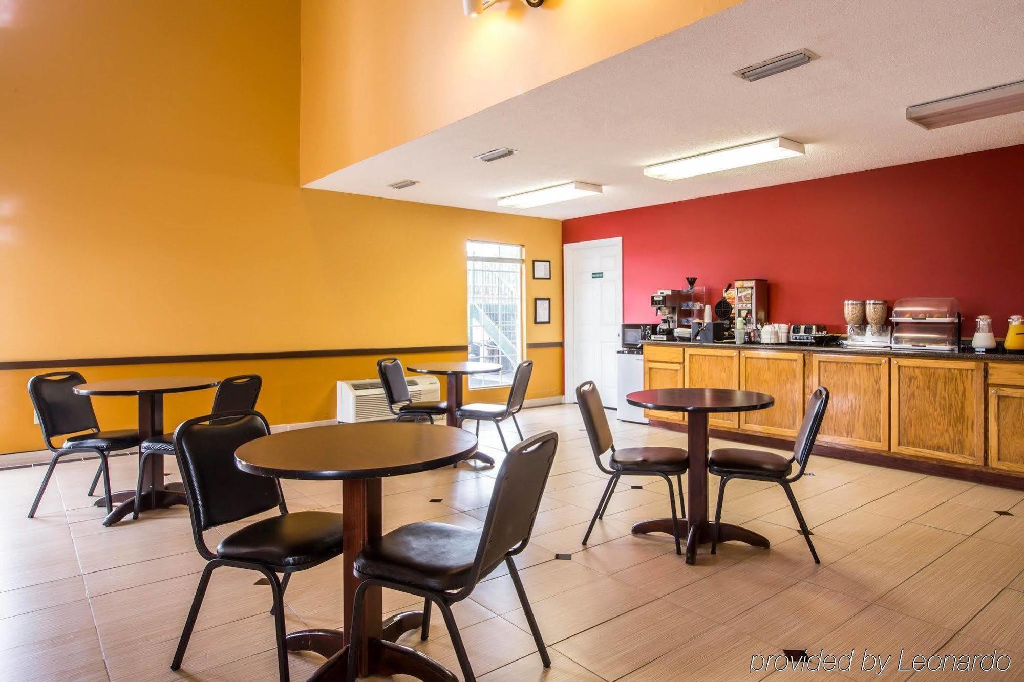Econo Lodge Юфола Екстер'єр фото